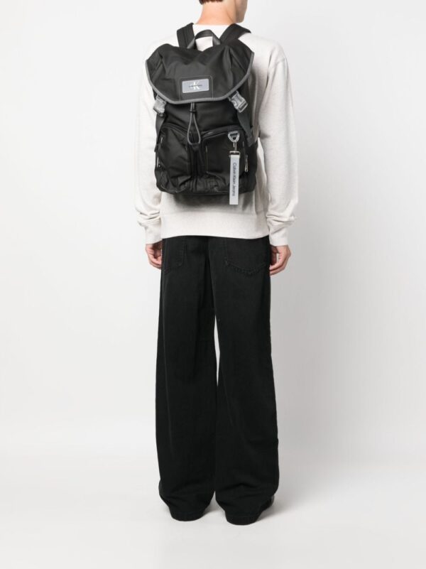 Calvin Klein Jeans logo-patch flap backpack - Image 3