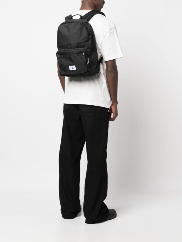 Calvin Klein Jeans Essentials Campus logo-patch backpack - Image 2