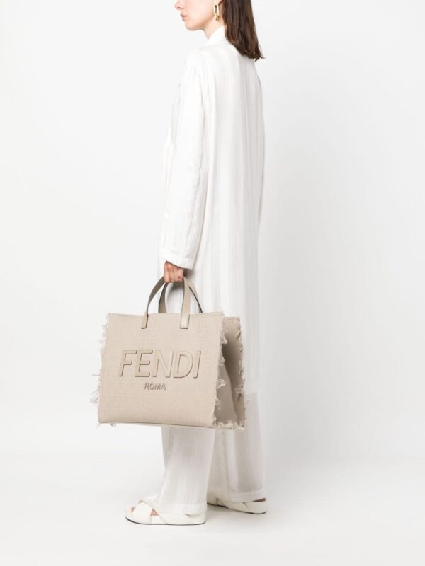 FENDI large FF jacquard fringed tote bag - Image 2