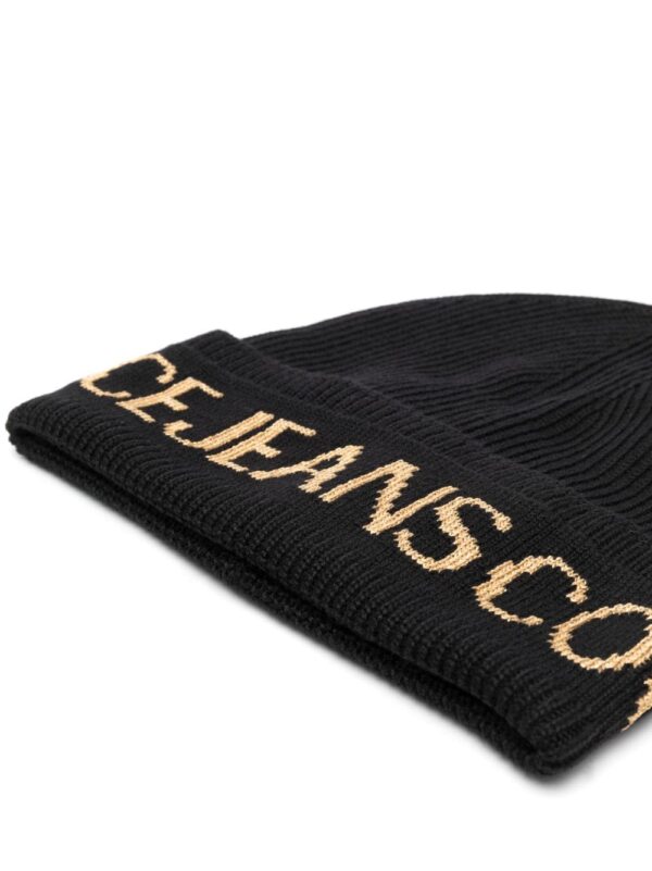 Versace Jeans Couture logo-print ribbed-knit beanie - Image 2