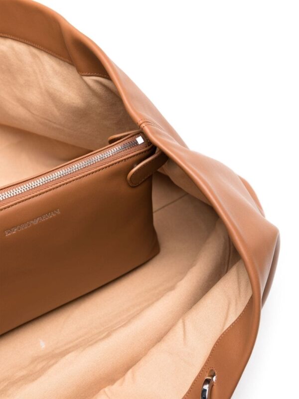 Emporio Armani logo-plaque leather tote bag - Image 5
