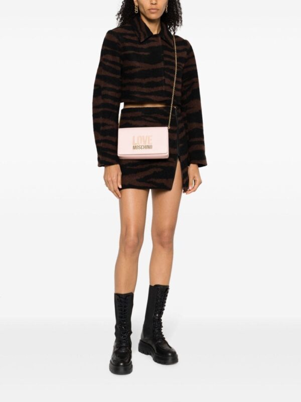 Love Moschino enamelled logo-lettering crossbody bag - Image 2