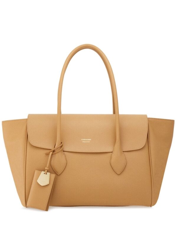 Ferragamo logo-tag leather tote bag