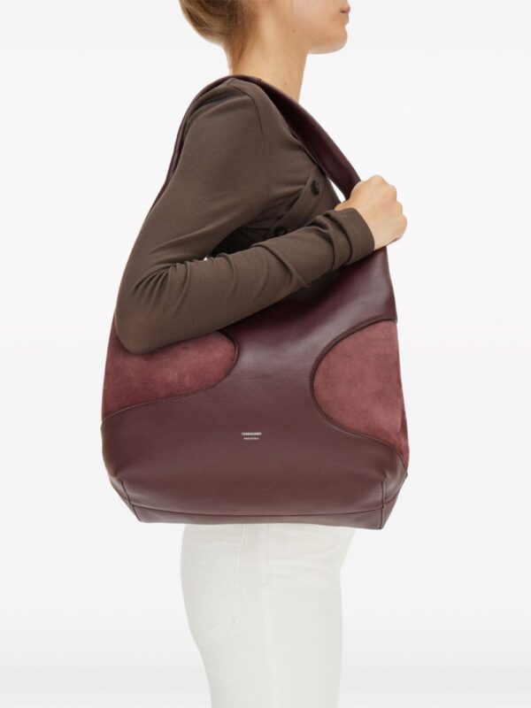 Ferragamo Hobo cut out-detail shoulder bag - Image 2