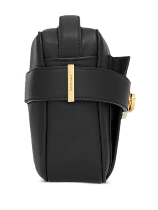 Ferragamo Gancini-buckle leather crossbody bag - Image 3
