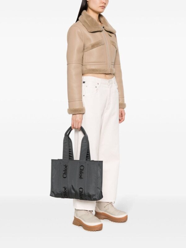 Chloé medium Woody tote bag - Image 2