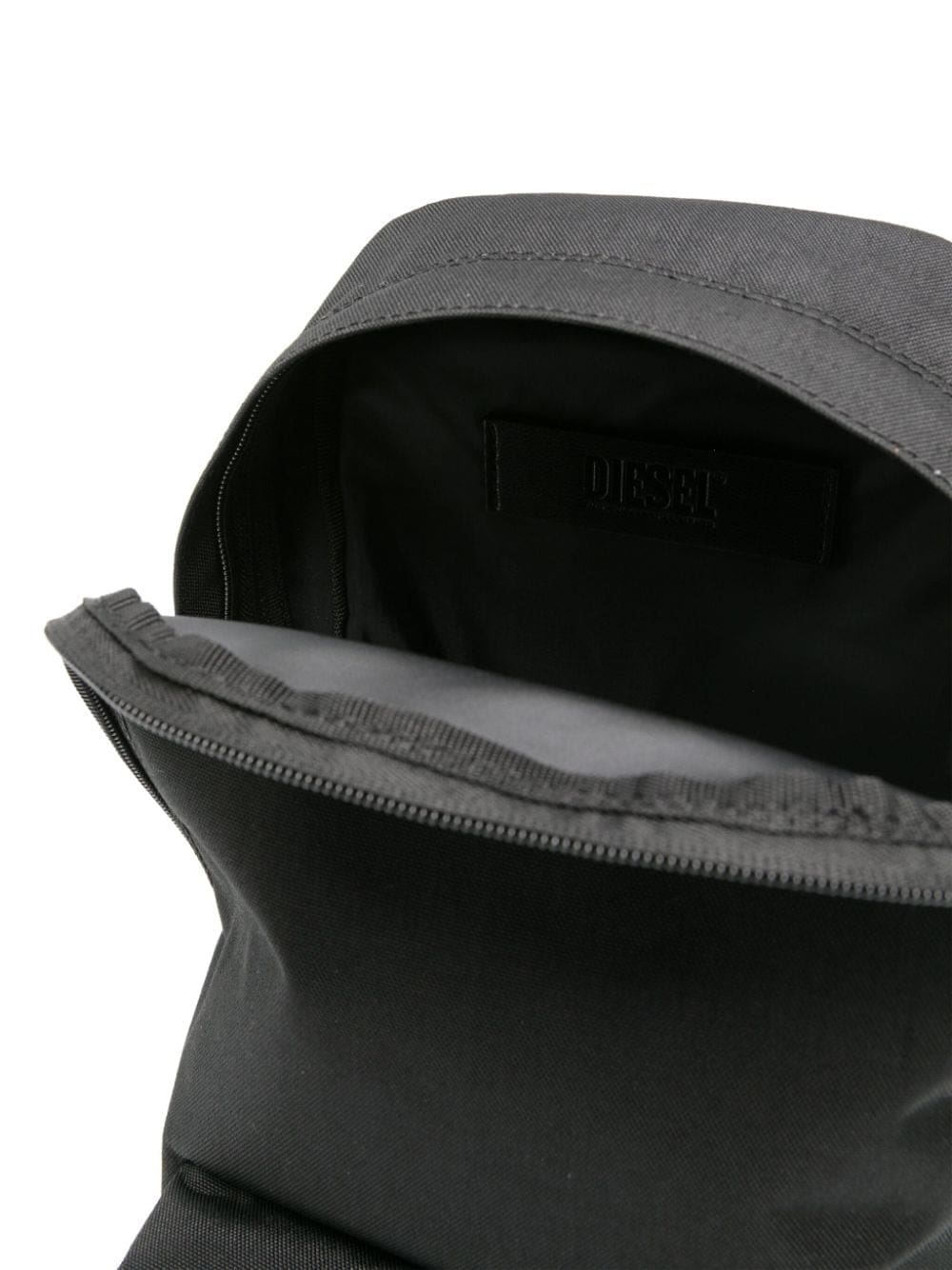 Diesel logo-tag messenger bag - Image 5