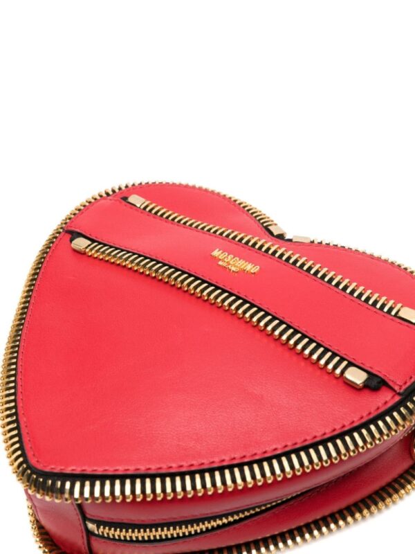 Moschino heart-shaped zip-detailing clutch bag - Image 4