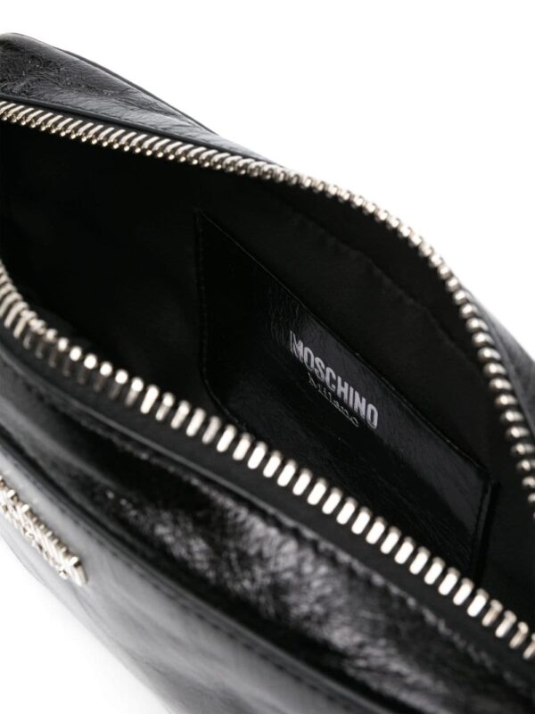 Moschino logo-plaque leather crossbody bag - Image 5