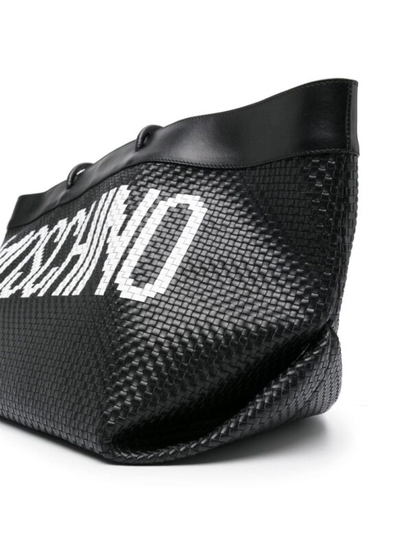 Moschino logo-print interwoven leather tote bag - Image 4