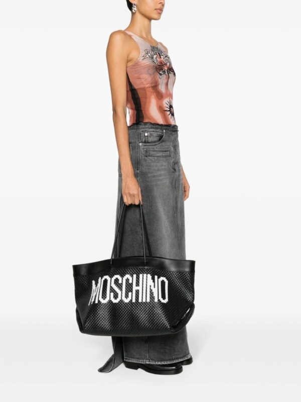 Moschino logo-print interwoven leather tote bag - Image 2