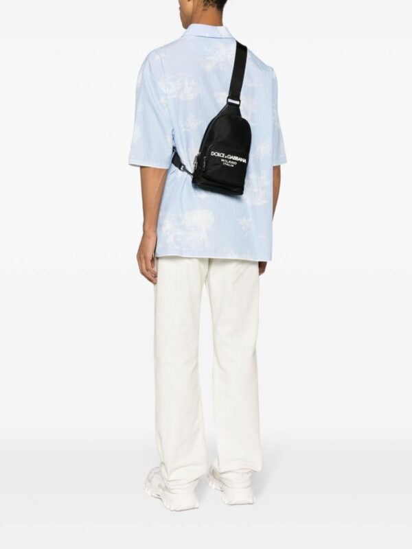 Dolce & Gabbana logo-appliqué zipped backpack - Image 5