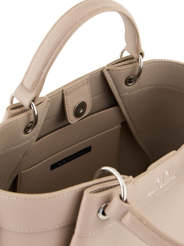 Armani Exchange logo-stamp pebble-texture tote bag - Image 4