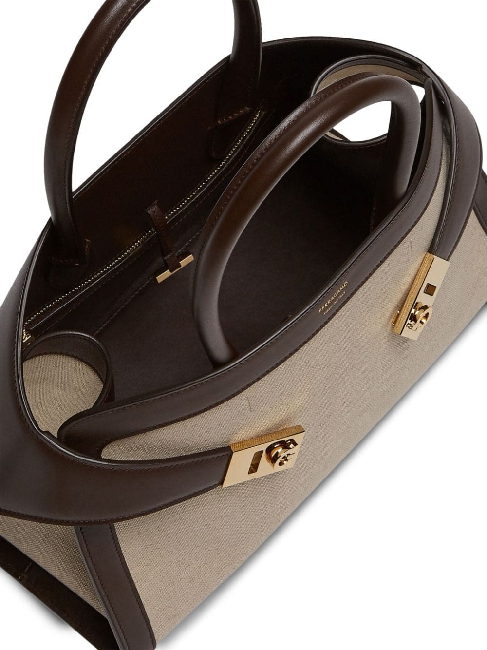 Ferragamo small Hug tote bag - Image 5