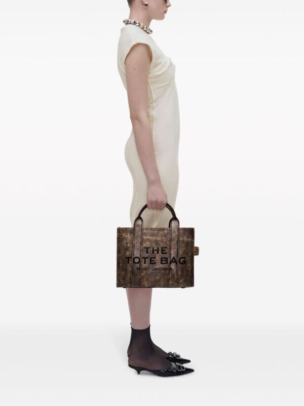 Marc Jacobs The Medium Distressed Leather Tote bag - Image 2