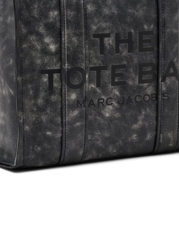Marc Jacobs The Medium Distressed Leather Tote bag - Image 4