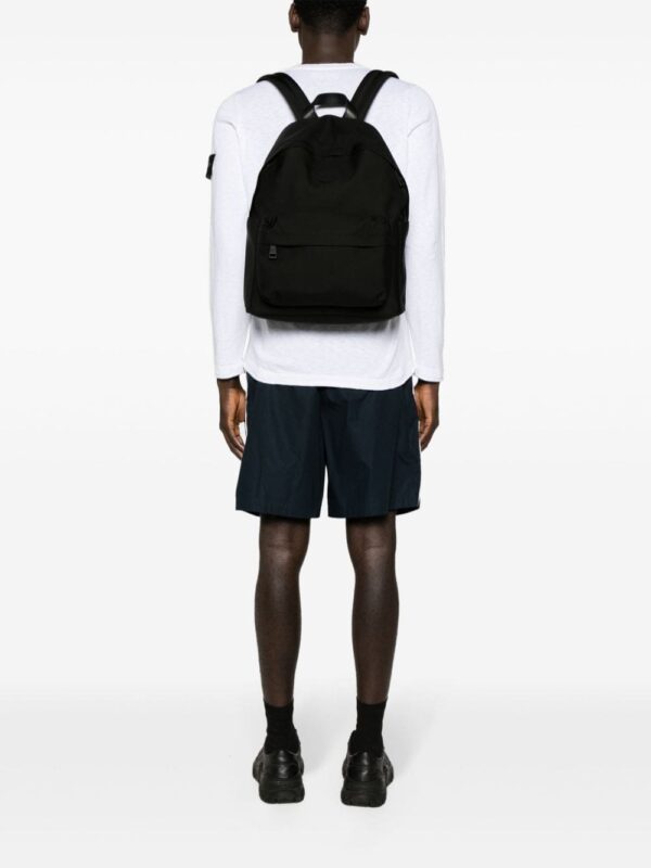 Moncler New Pierrick logo-patch backpack - Image 4