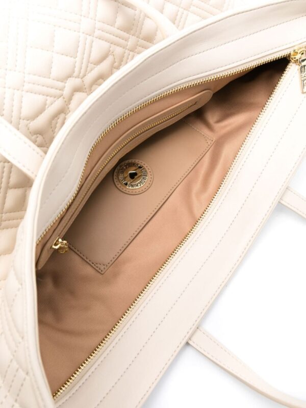 Love Moschino logo-lettering quilted tote bag - Image 5