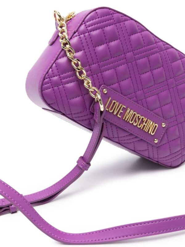 Love Moschino logo-plaque quilted crossbody bag - Image 4