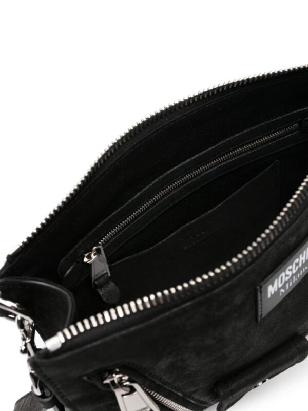 Moschino logo-patch nubuck clutch bag - Image 5