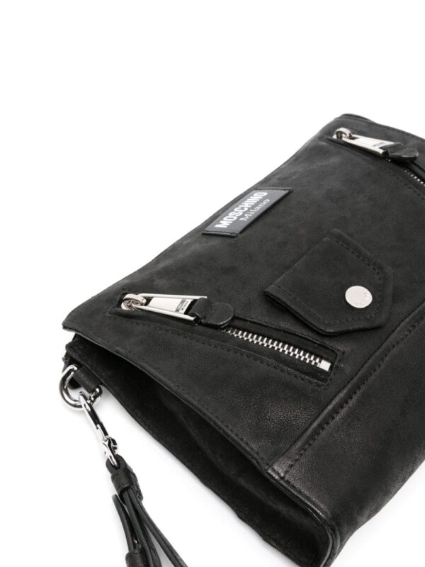 Moschino logo-patch nubuck clutch bag - Image 4