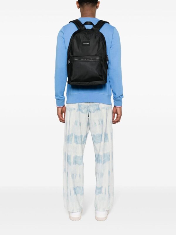 Calvin Klein logo-patch backpack - Image 5