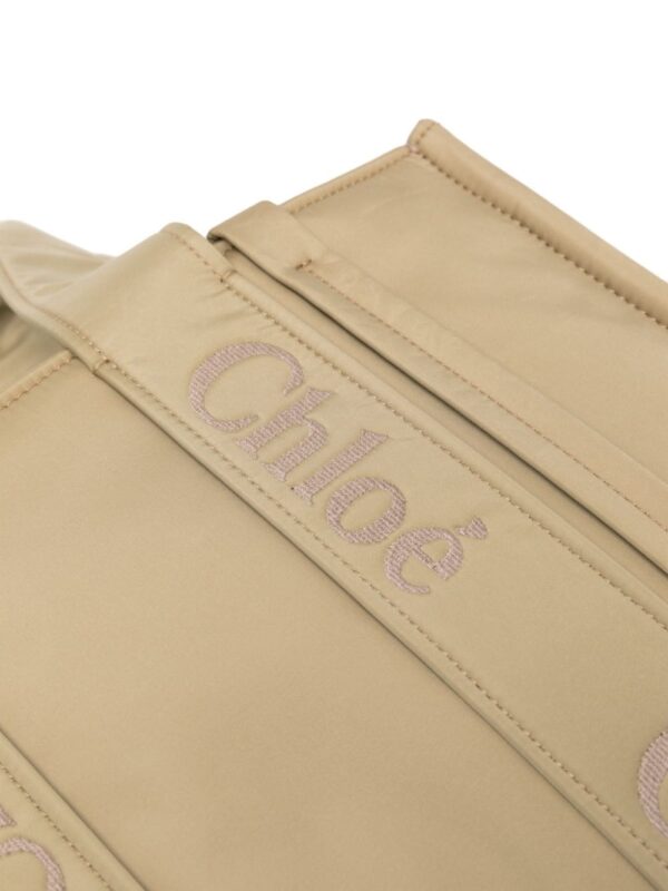 Chloé medium Woody tote bag - Image 4