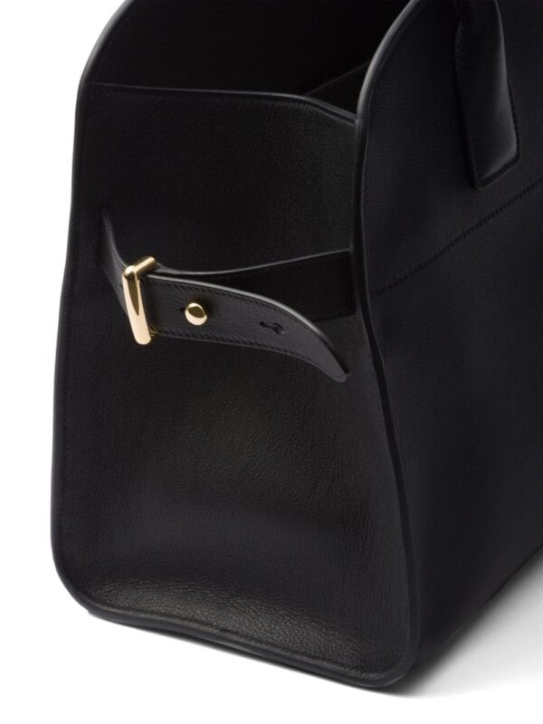 Prada medium leather tote bag - Image 5