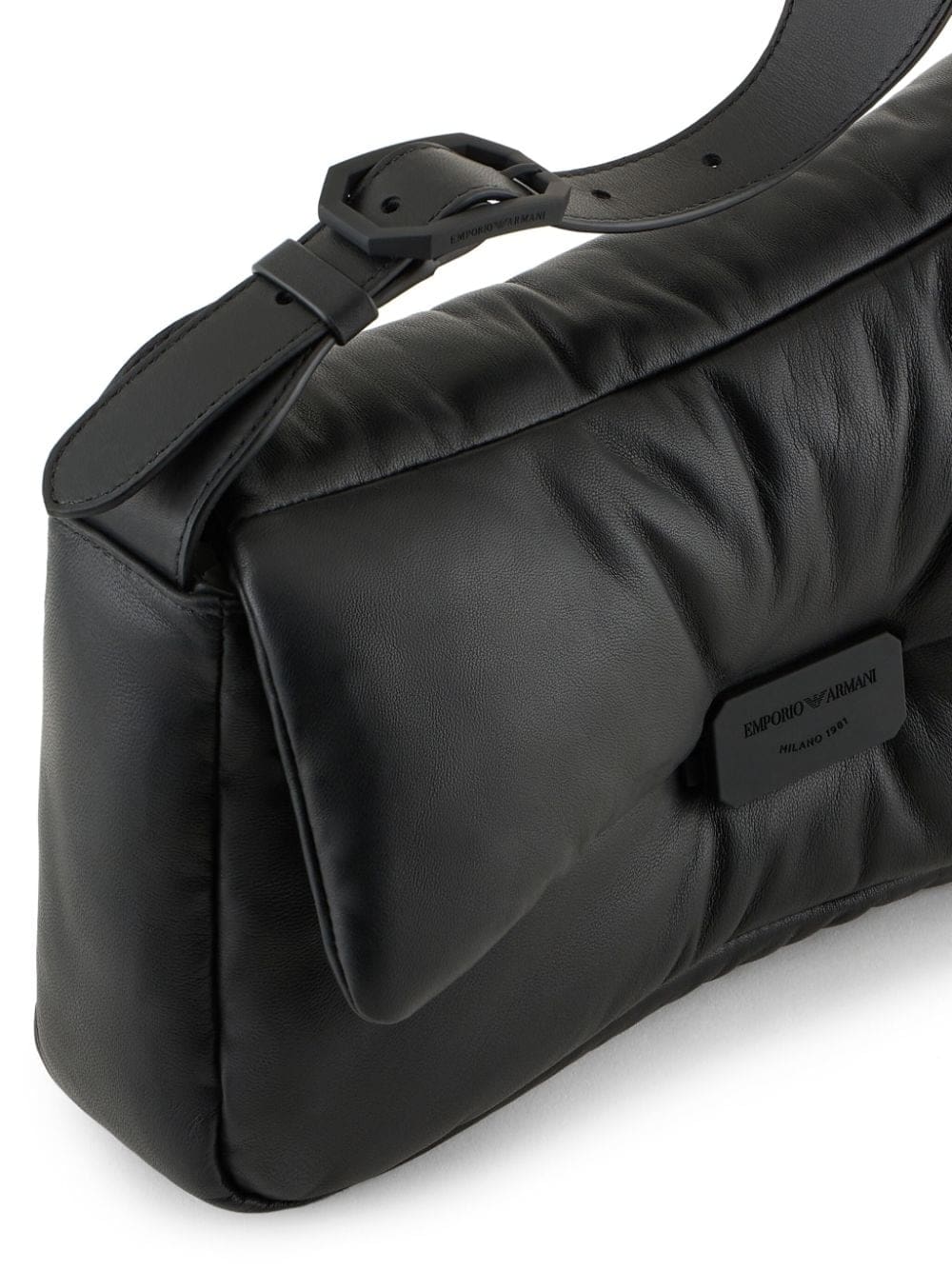 Emporio Armani logo-plaque leather shoulder bag - Image 5