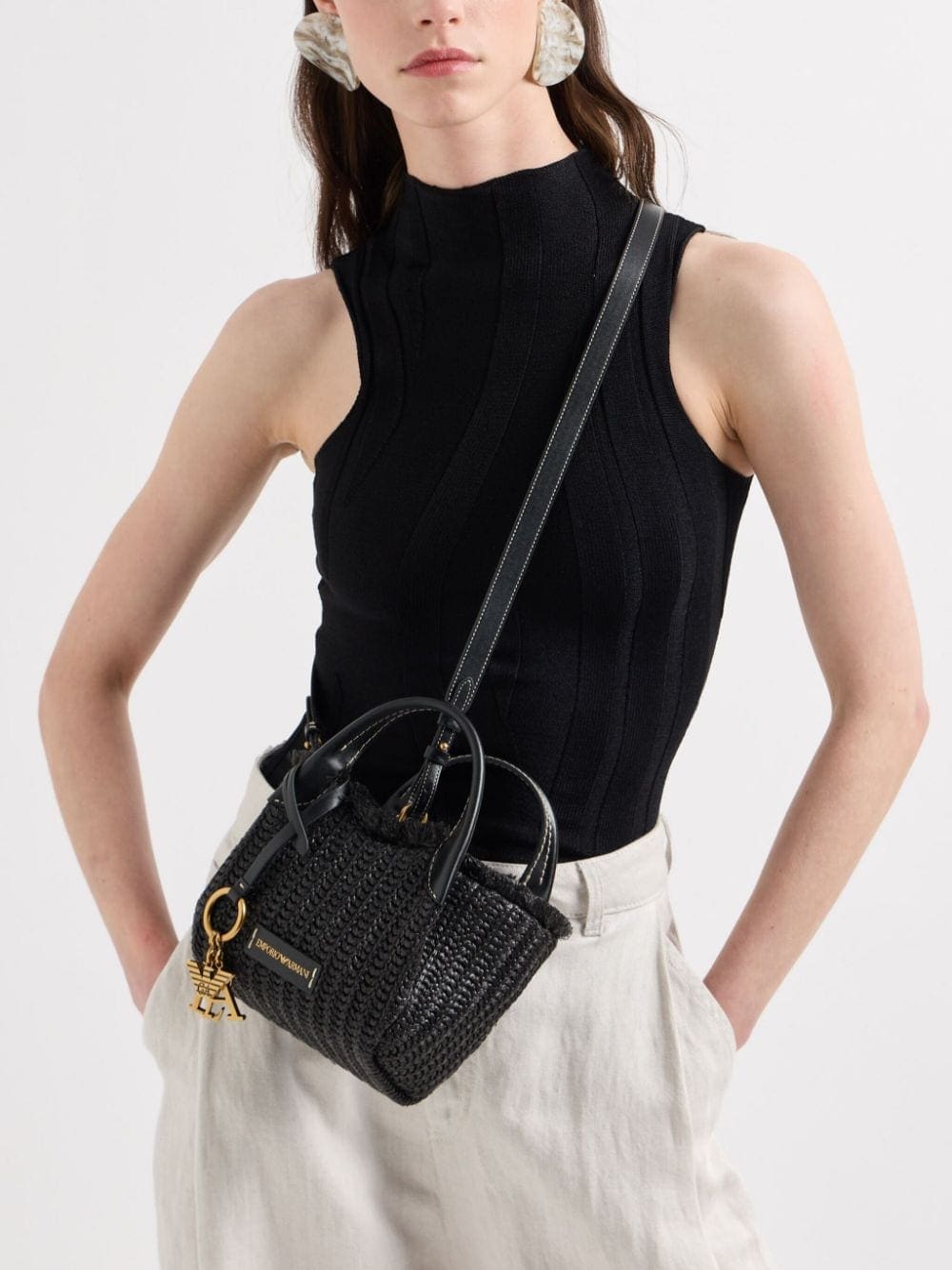 Emporio Armani logo-charm woven straw tote bag - Image 2