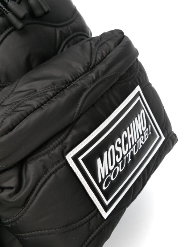 Moschino logo-patch quilted backpack - Image 4