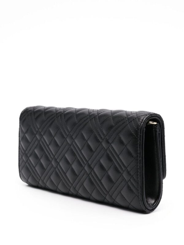 Love Moschino logo-lettering quilted clutch bag - Image 3
