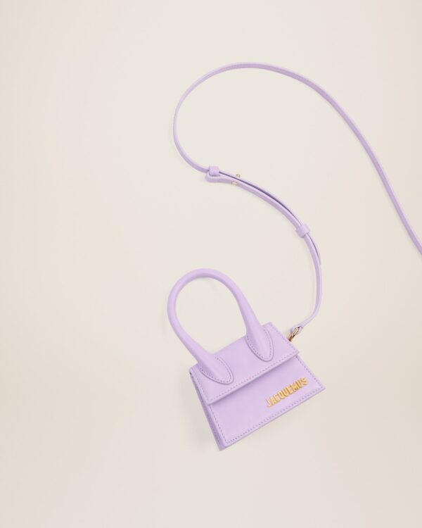 Jacquemus Le Chiquito  Signature mini handbag. - Image 4