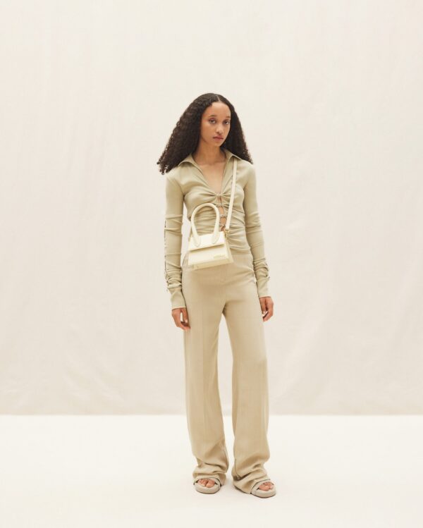 Jacquemus Le Chiquito moyen  Signature handbag. - Image 5