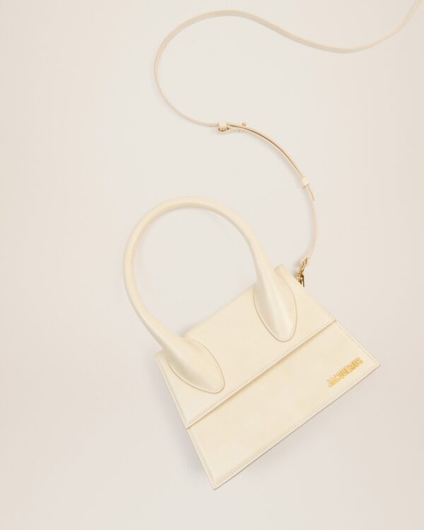 Jacquemus Le grand Chiquito  Large signature handbag. - Image 4