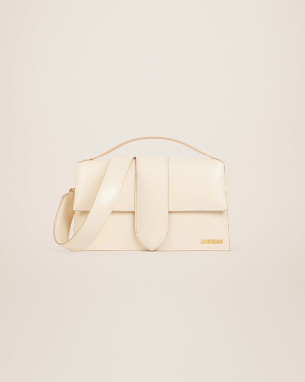 Jacquemus Le Bambinou  Flap bag.
