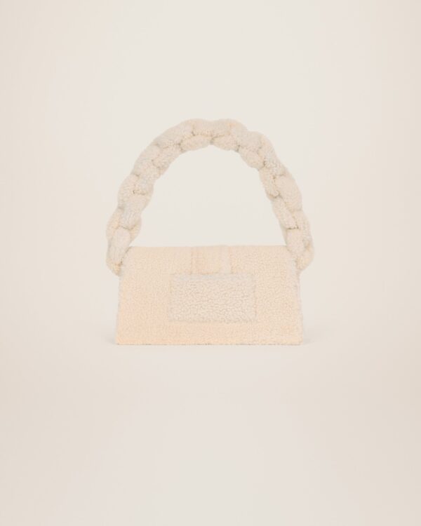 Jacquemus e Bambidou  Shearling flap bag. - Image 4