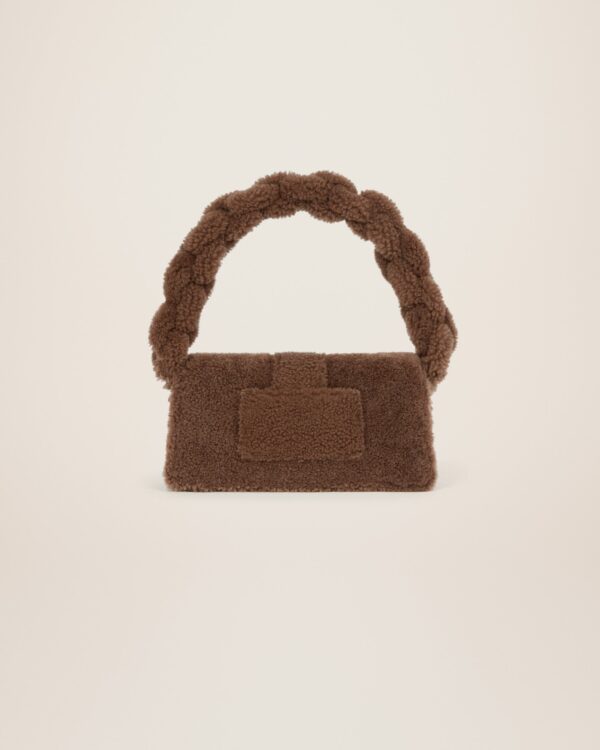 Jacquemus Le Bambidou  Shearling flap bag. - Image 4
