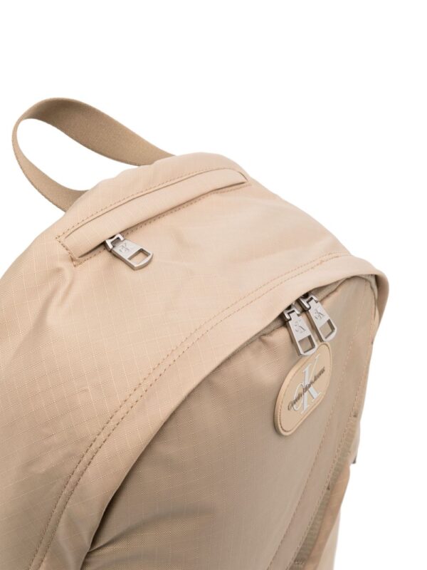 Calvin Klein Jeans logo-patch ripstop backpack - Image 3