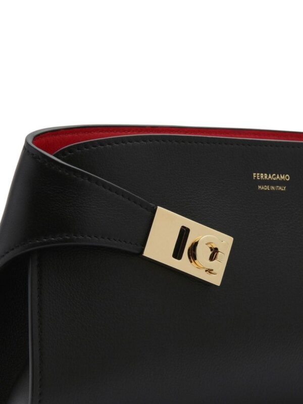 Ferragamo mini Hug cross body bag - Image 4
