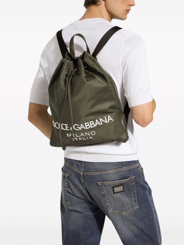 Dolce & Gabbana logo-stamp zipped backpack - Image 2