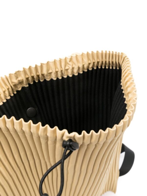 Homme Plissé Issey Miyake Pocket 1 pleated backpack - Image 5