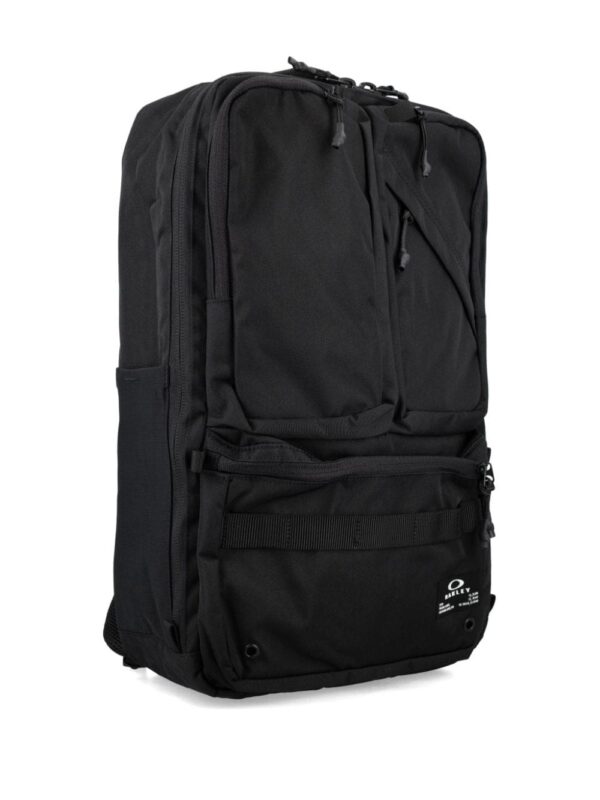 Oakley Essential M 8.0 backpack - Image 2