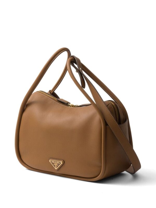 Prada logo-plaque leather tote bag - Image 5