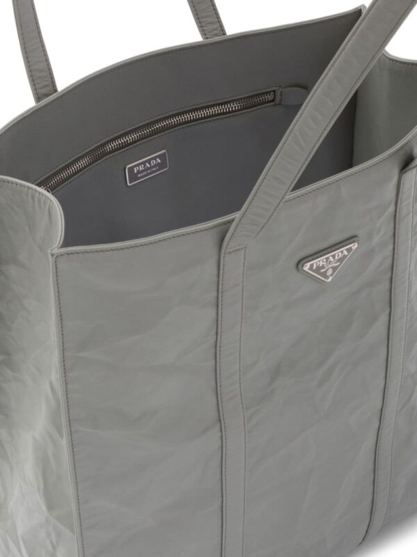 Prada medium nappa leather tote bag - Image 5