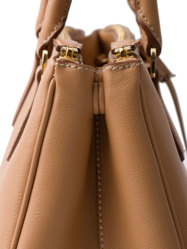 Prada large Galleria leather bag - Image 3