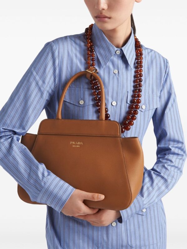 Prada medium leather tote bag - Image 3