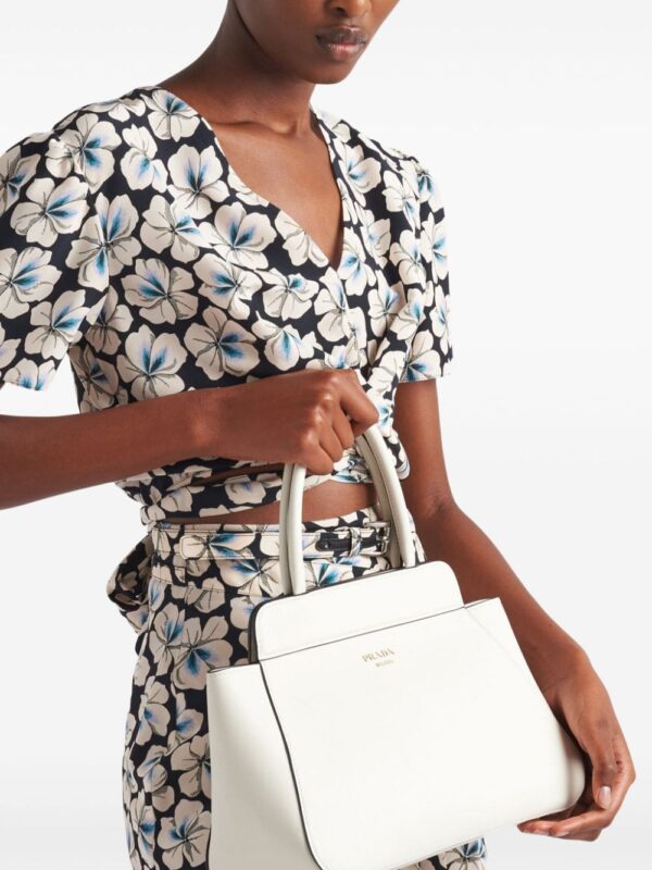 Prada medium leather tote bag - Image 3