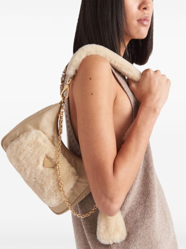 Prada shearling-panelling shoulder bag - Image 3