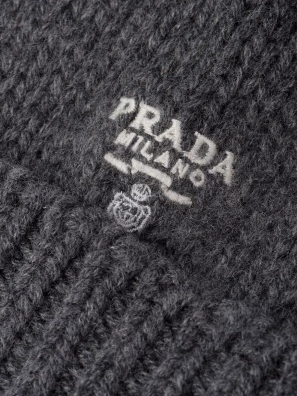Prada logo-embroidered cashmere beanie - Image 2